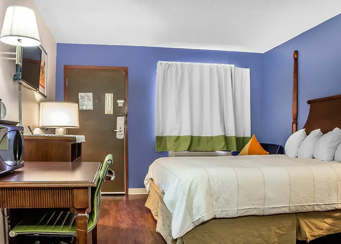 Rodeway Near Ft Huachuca 4*